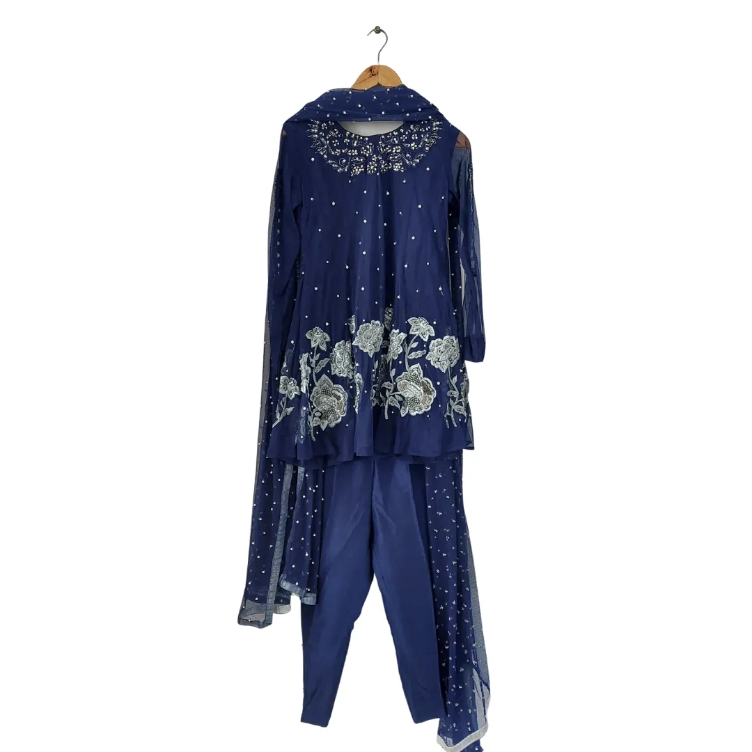 Ansab Jahangir Blue Pearl Embroidered Outfit (3 pieces) | Gently Used |